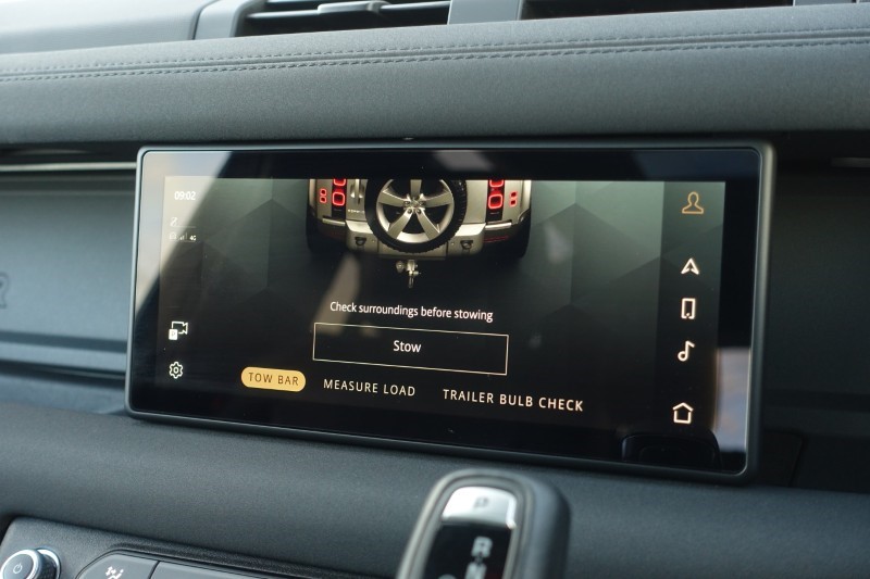 2023 (72) LAND ROVER DEFENDER 3.0 D250 X-Dynamic SE 90 3dr Auto 5179284