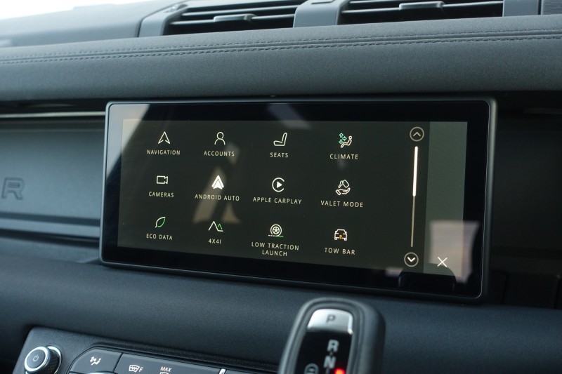 2023 (72) LAND ROVER DEFENDER 3.0 D250 X-Dynamic SE 90 3dr Auto 5179264