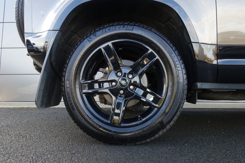 2023 (72) LAND ROVER DEFENDER 3.0 D250 X-Dynamic SE 90 3dr Auto 5179248