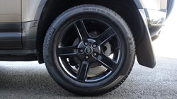 2023 (72) LAND ROVER DEFENDER 3.0 D250 X-Dynamic SE 90 3dr Auto 5179254