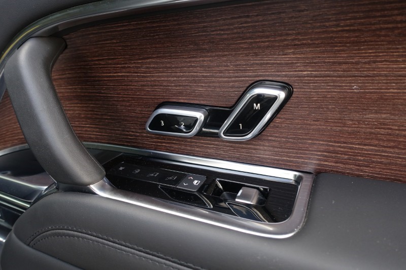 2025 (25) LAND ROVER RANGE ROVER 3.0 P400 Autobiography 4dr Auto 5156478