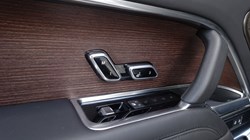 2025 (25) LAND ROVER RANGE ROVER 3.0 P400 Autobiography 4dr Auto 5156490