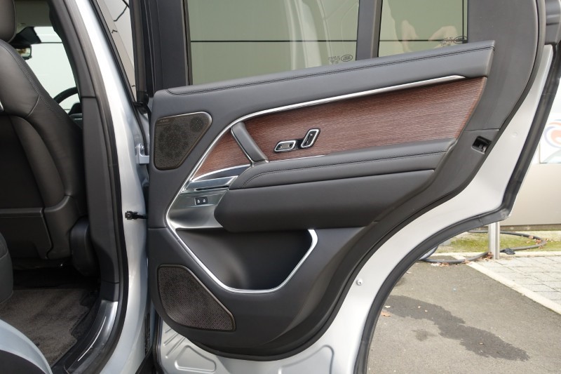 2025 (25) LAND ROVER RANGE ROVER 3.0 P400 Autobiography 4dr Auto 5156477