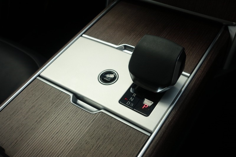 2025 (25) LAND ROVER RANGE ROVER 3.0 P400 Autobiography 4dr Auto 5156441