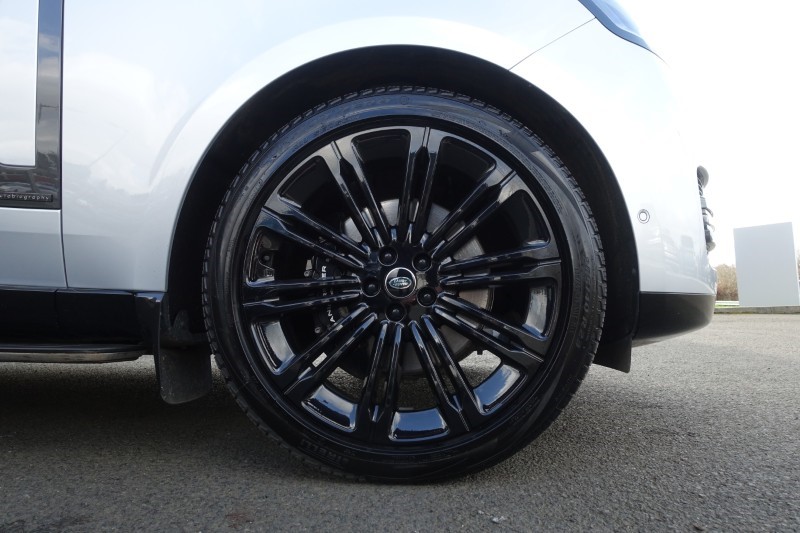 2025 (25) LAND ROVER RANGE ROVER 3.0 P400 Autobiography 4dr Auto 5156436