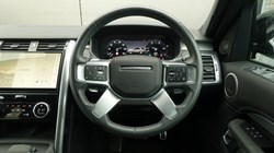 2023 (23) LAND ROVER DISCOVERY 3.0 D300 Dynamic SE 5dr Auto 5215620