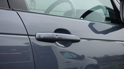 2023 (23) LAND ROVER DISCOVERY 3.0 D300 Dynamic SE 5dr Auto 5215628