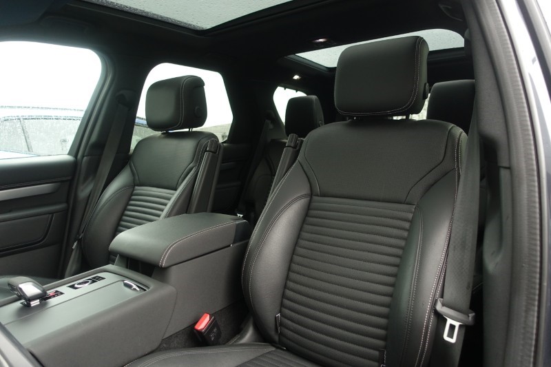 2023 (23) LAND ROVER DISCOVERY 3.0 D300 Dynamic SE 5dr Auto 5215666