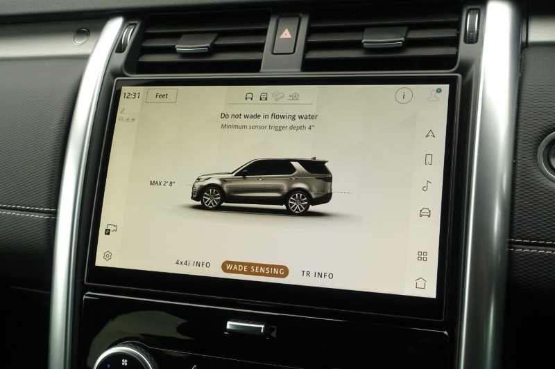 2023 (23) LAND ROVER DISCOVERY 3.0 D300 Dynamic SE 5dr Auto 5215648