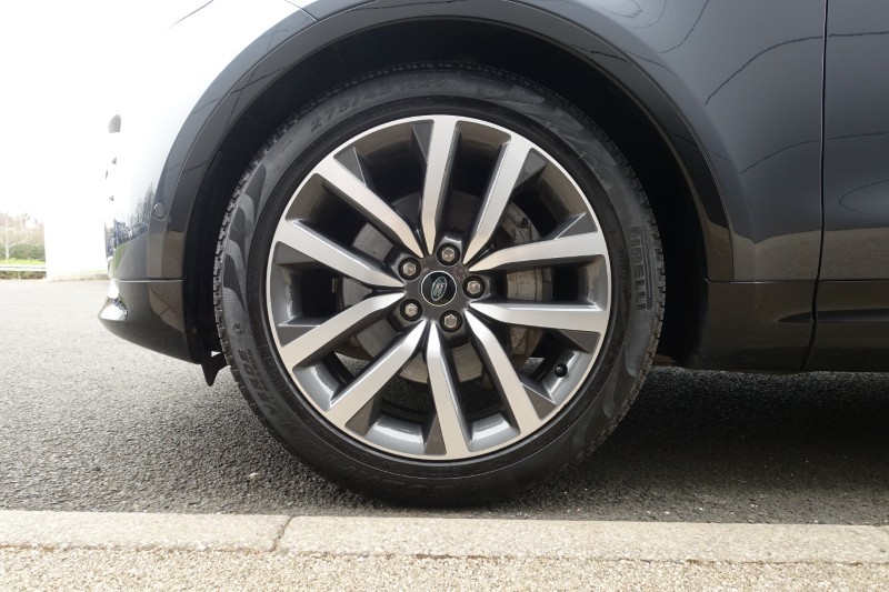 2023 (23) LAND ROVER DISCOVERY 3.0 D300 Dynamic SE 5dr Auto 5215634