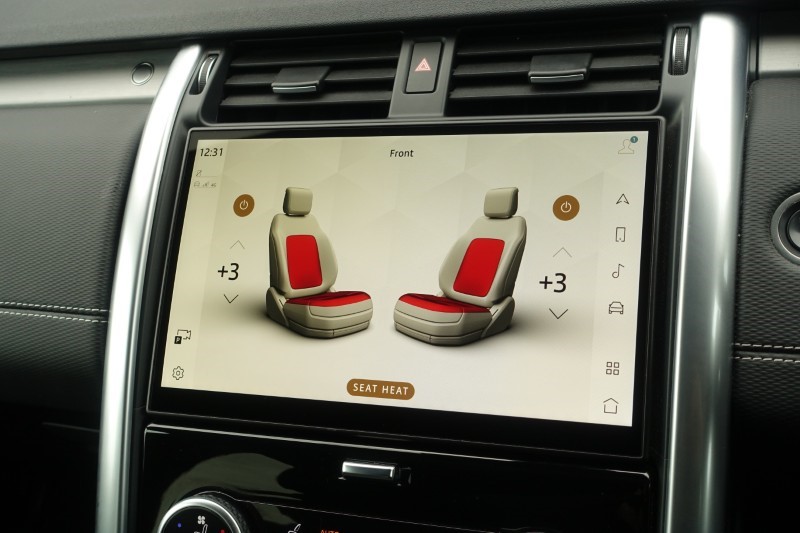 2023 (23) LAND ROVER DISCOVERY 3.0 D300 Dynamic SE 5dr Auto 5215645