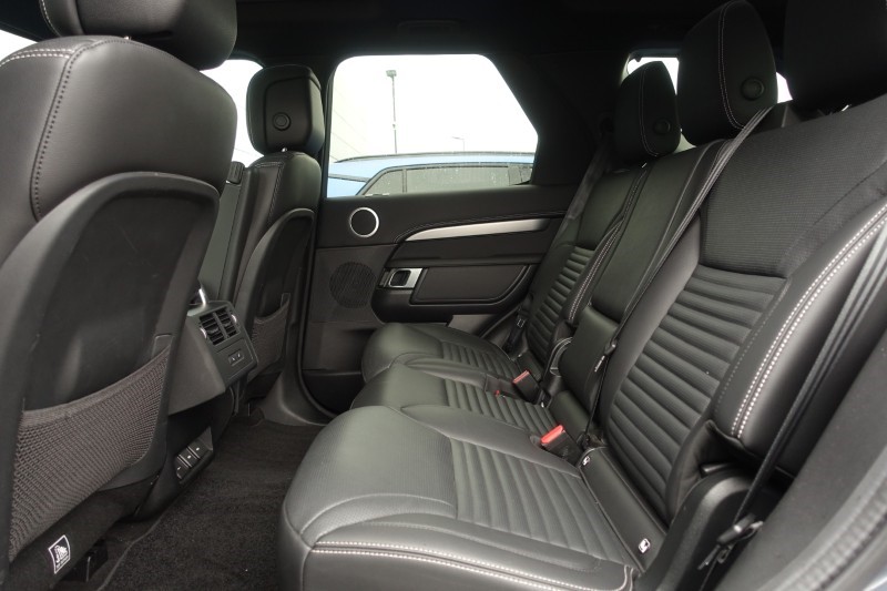 2023 (23) LAND ROVER DISCOVERY 3.0 D300 Dynamic SE 5dr Auto 5215609