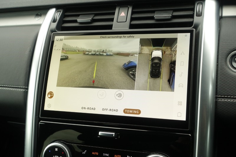 2023 (23) LAND ROVER DISCOVERY 3.0 D300 Dynamic SE 5dr Auto 5215641