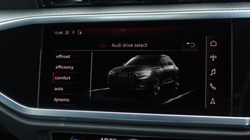 2019 (19) AUDI Q3 45 TFSI Quattro S Line 5dr S Tronic 5176908