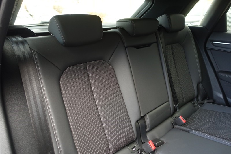 2019 (19) AUDI Q3 45 TFSI Quattro S Line 5dr S Tronic 5176919