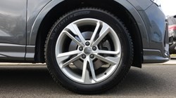 2019 (19) AUDI Q3 45 TFSI Quattro S Line 5dr S Tronic 5176880