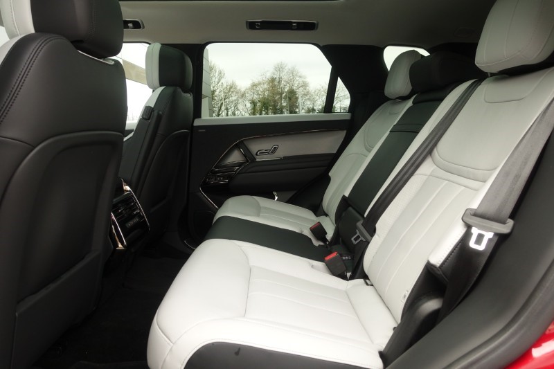 2024 (73) LAND ROVER RANGE ROVER SPORT 3.0 D300 Dynamic SE 5dr Auto 5225079