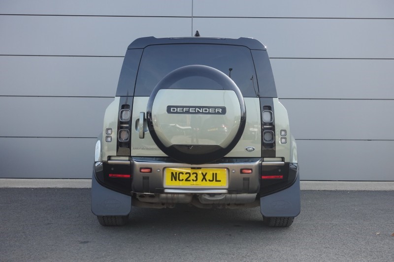 2023 (23) LAND ROVER DEFENDER 3.0 D300 X 110 5dr Auto 5203635