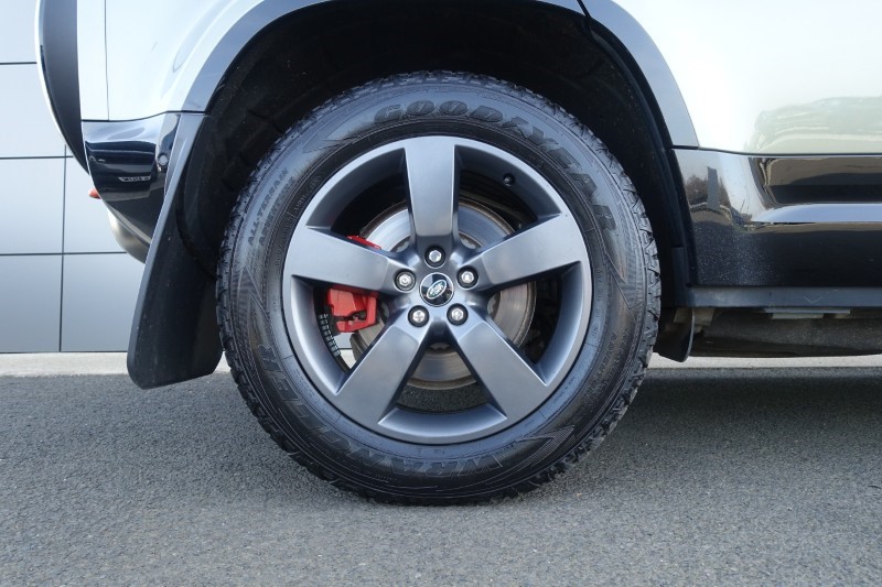 2023 (23) LAND ROVER DEFENDER 3.0 D300 X 110 5dr Auto 5203652