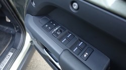 2023 (23) LAND ROVER DEFENDER 3.0 D300 X 110 5dr Auto 5203688