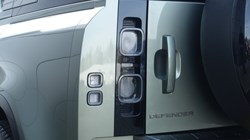 2023 (23) LAND ROVER DEFENDER 3.0 D300 X 110 5dr Auto 5203658