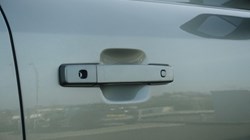 2023 (23) LAND ROVER DEFENDER 3.0 D300 X 110 5dr Auto 5203650