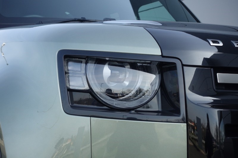 2023 (23) LAND ROVER DEFENDER 3.0 D300 X 110 5dr Auto 5203646