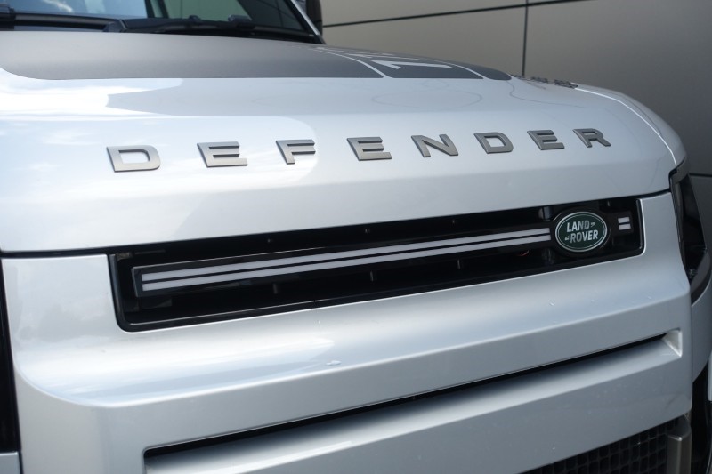 2021 (21) LAND ROVER DEFENDER 3.0 D300 X-Dynamic HSE 110 5dr Auto [7 Seat] 5644450