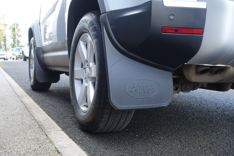 2021 (71) LAND ROVER COMMERCIAL DEFENDER 3.0 D200 Hard Top Auto 5286147