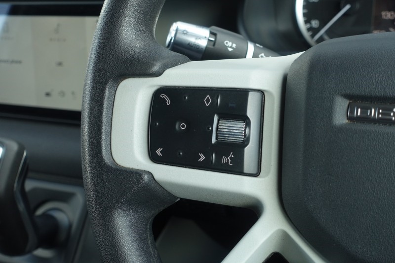 2021 (71) LAND ROVER COMMERCIAL DEFENDER 3.0 D200 Hard Top Auto 5286160