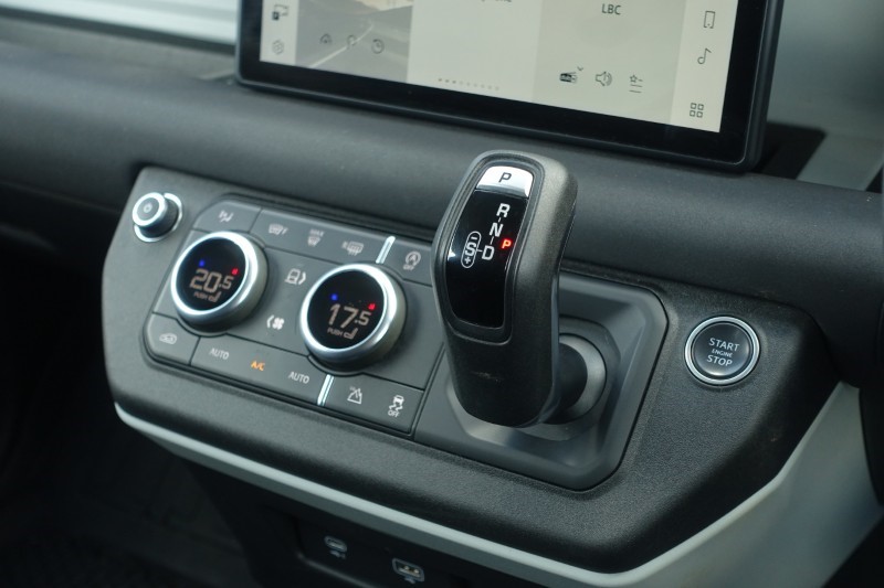 2021 (71) LAND ROVER COMMERCIAL DEFENDER 3.0 D200 Hard Top Auto 5286135