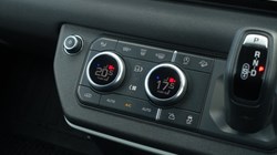 2021 (71) LAND ROVER COMMERCIAL DEFENDER 3.0 D200 Hard Top Auto 5286167