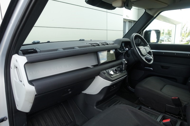 2021 (71) LAND ROVER COMMERCIAL DEFENDER 3.0 D200 Hard Top Auto 5286154