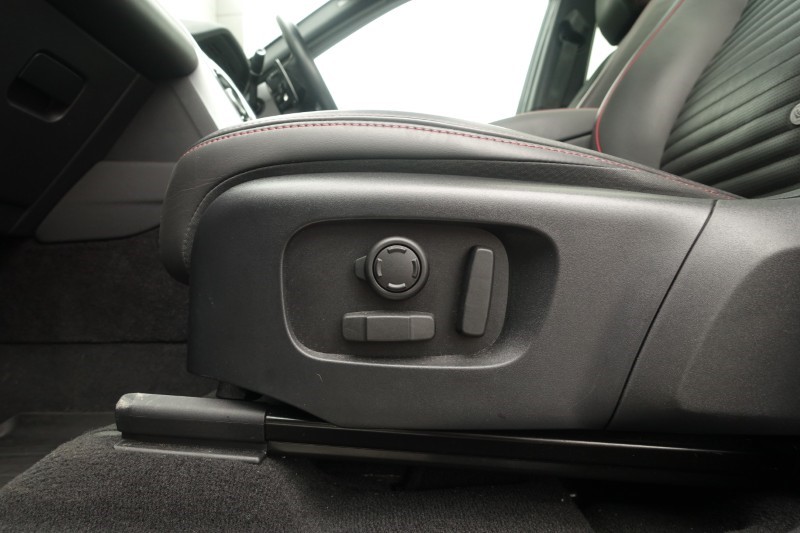 2022 (22) LAND ROVER DISCOVERY SPORT 2.0 D200 R-Dynamic HSE 5dr Auto 5210879