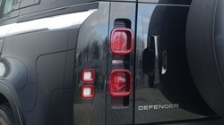 2024 (24) LAND ROVER DEFENDER 3.0 D300 X-Dynamic SE 110 5dr Auto 5195182
