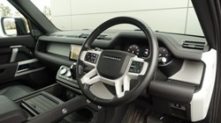 2024 (24) LAND ROVER DEFENDER 3.0 D300 X-Dynamic SE 110 5dr Auto 5195212
