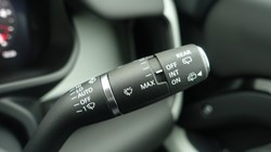 2024 (24) LAND ROVER DEFENDER 3.0 D300 X-Dynamic SE 110 5dr Auto 5195202