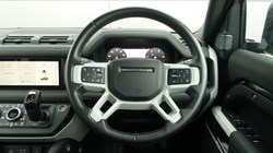 2024 (24) LAND ROVER DEFENDER 3.0 D300 X-Dynamic SE 110 5dr Auto 5195178