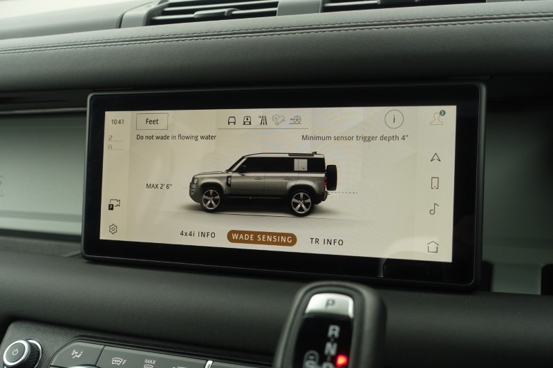 2024 (24) LAND ROVER DEFENDER 3.0 D300 X-Dynamic SE 110 5dr Auto 5195210