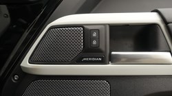 2024 (24) LAND ROVER DEFENDER 3.0 D300 X-Dynamic SE 110 5dr Auto 5195218