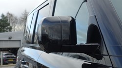 2024 (24) LAND ROVER DEFENDER 3.0 D300 X-Dynamic SE 110 5dr Auto 5195185