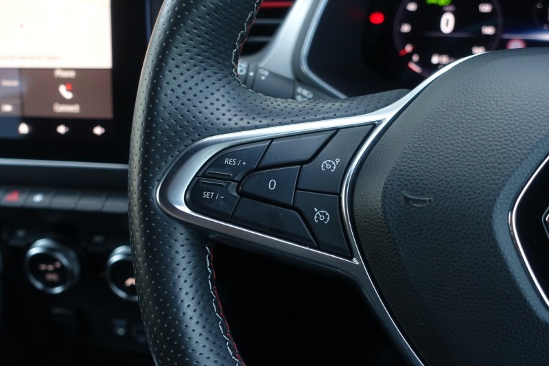 2022 (22) RENAULT CAPTUR 1.3 Mild hybrid 140 R.S. Line 5dr 5335910