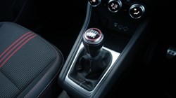 2022 (22) RENAULT CAPTUR 1.3 Mild hybrid 140 R.S. Line 5dr 5335889