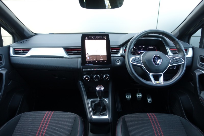 2022 (22) RENAULT CAPTUR 1.3 Mild hybrid 140 R.S. Line 5dr 5335885