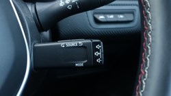 2022 (22) RENAULT CAPTUR 1.3 Mild hybrid 140 R.S. Line 5dr 5335907