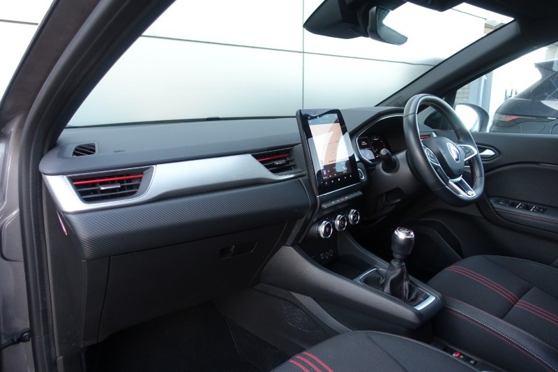 2022 (22) RENAULT CAPTUR 1.3 Mild hybrid 140 R.S. Line 5dr 5335927