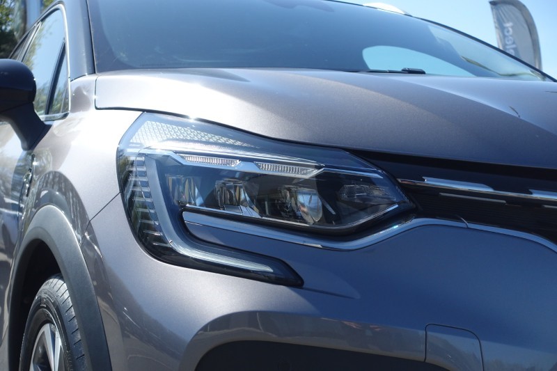 2022 (22) RENAULT CAPTUR 1.3 Mild hybrid 140 R.S. Line 5dr 5335893