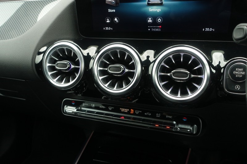 2021 (71) MERCEDES-BENZ GLA 220d 4Matic AMG Line Premium Plus 5dr Auto 5346767