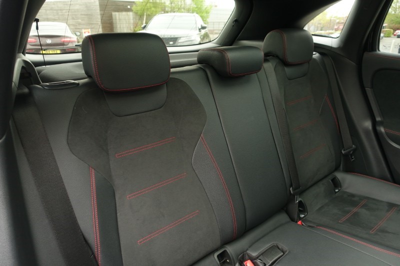 2021 (71) MERCEDES-BENZ GLA 220d 4Matic AMG Line Premium Plus 5dr Auto 5346775