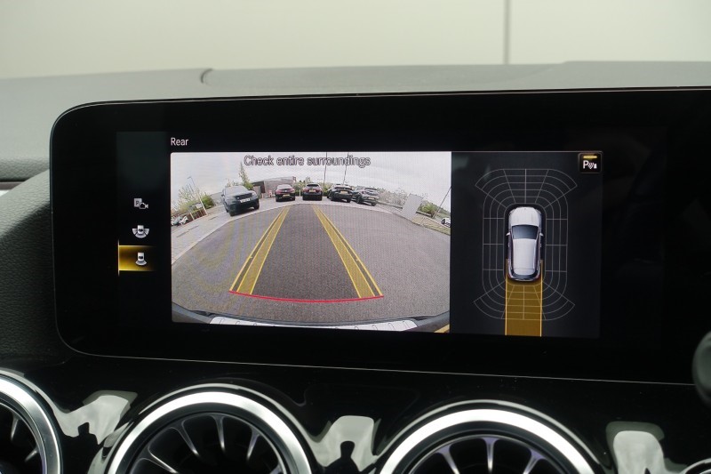 2021 (71) MERCEDES-BENZ GLA 220d 4Matic AMG Line Premium Plus 5dr Auto 5346739